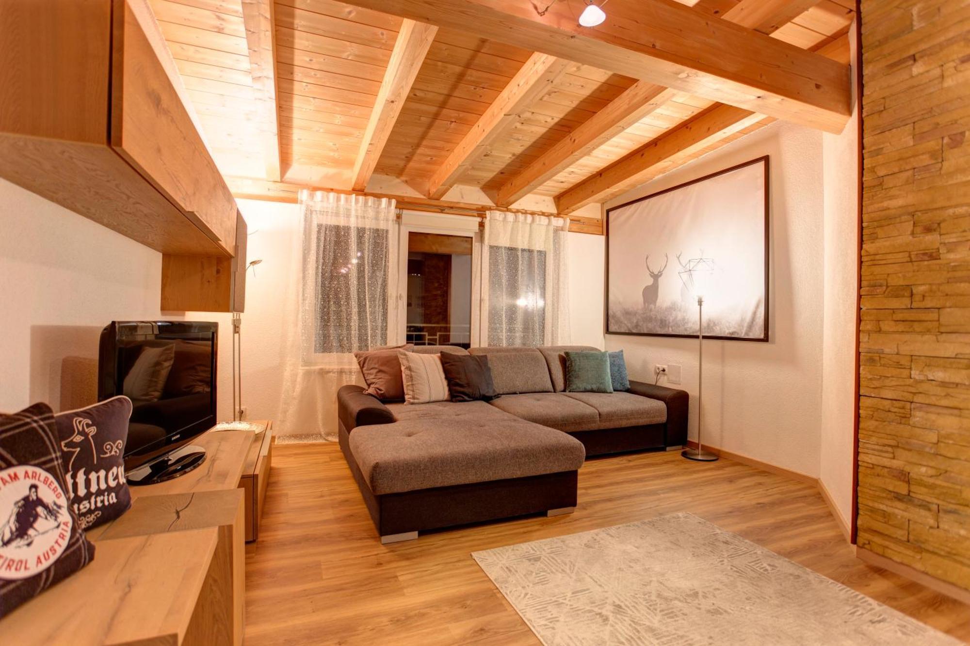 Haus Mattle Apartman Pettneu am Arlberg Kültér fotó