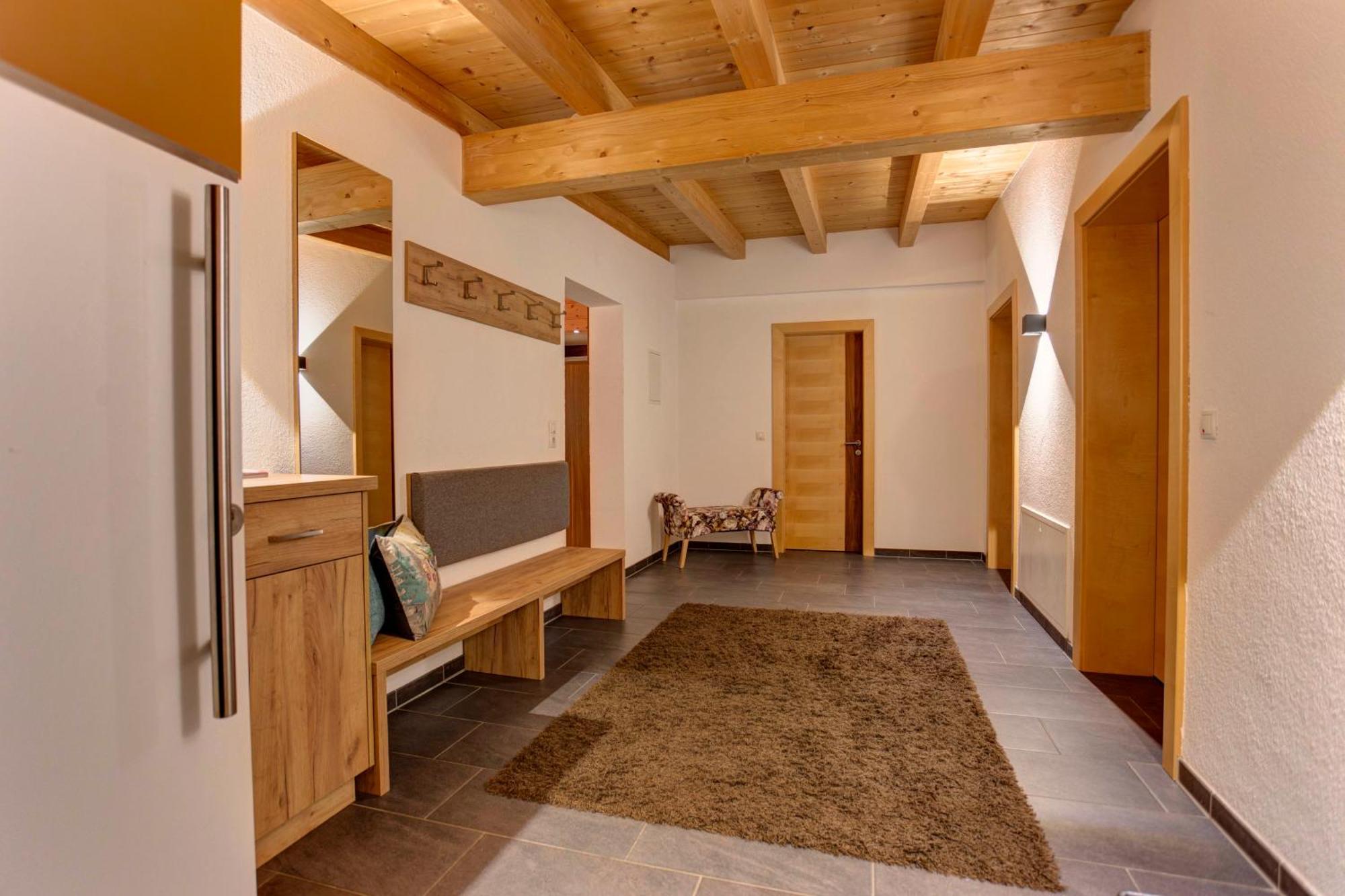 Haus Mattle Apartman Pettneu am Arlberg Kültér fotó