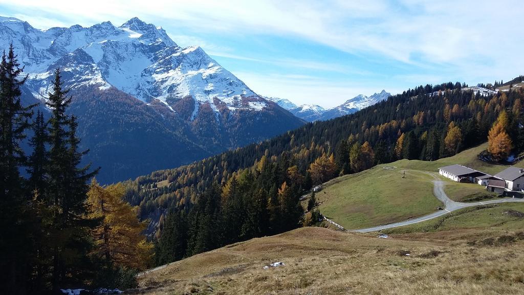Haus Mattle Apartman Pettneu am Arlberg Kültér fotó