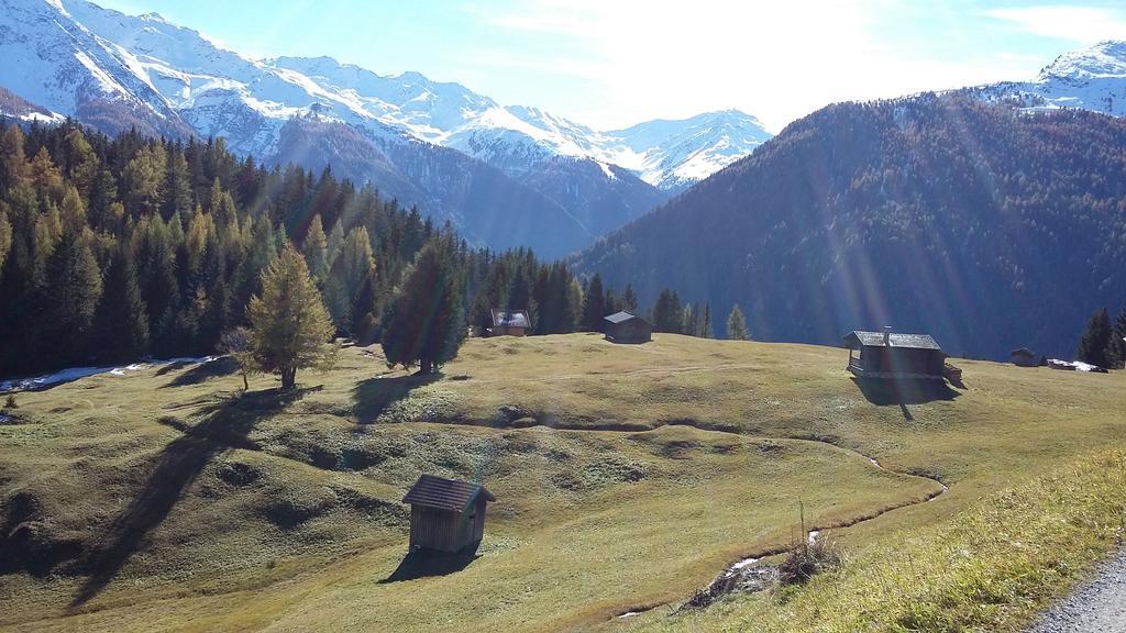 Haus Mattle Apartman Pettneu am Arlberg Kültér fotó
